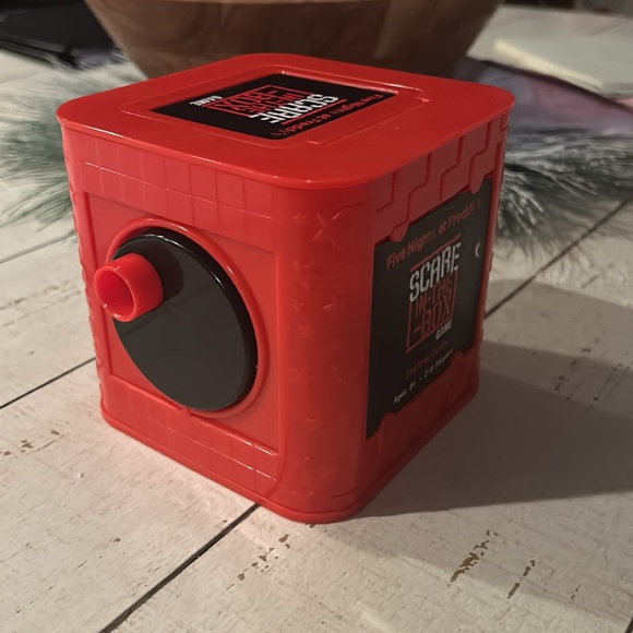 Five Nights at Freddy’s Scare in the Box. Jack in the box. - Picture 4 of 5